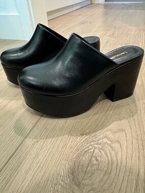 Larroude miso black leather platform clogs 7